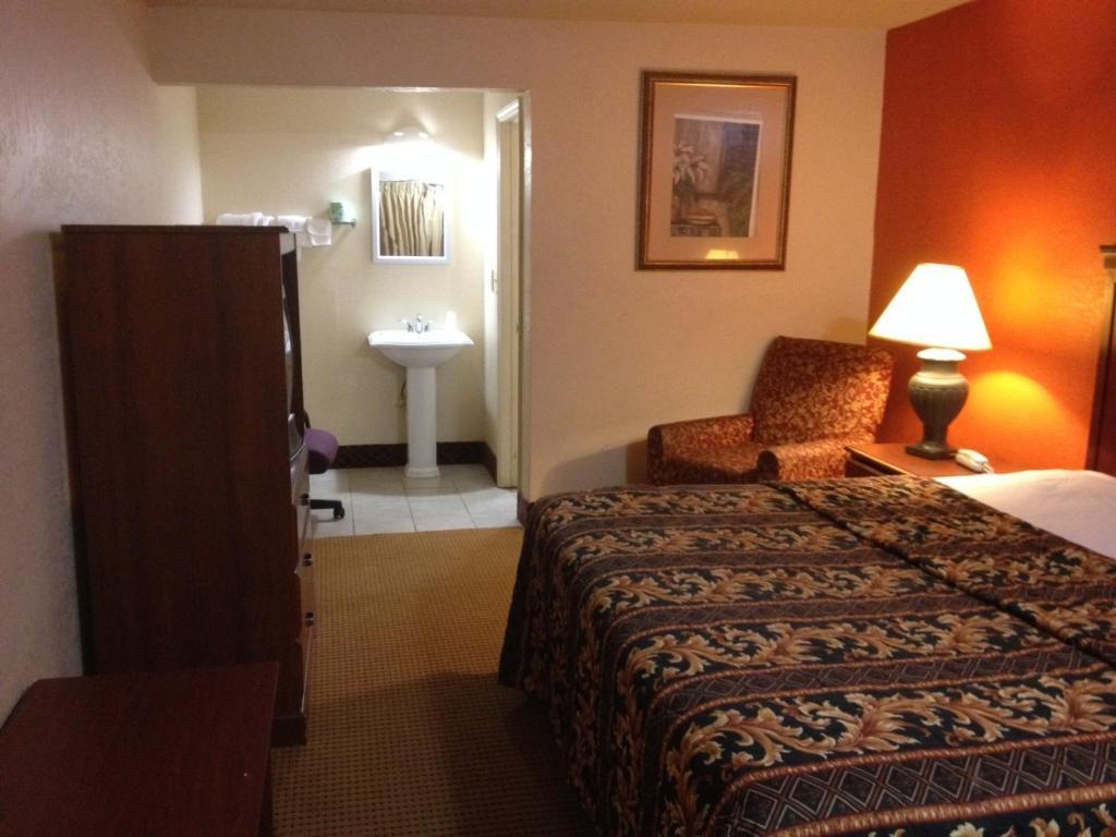 Delta Inn Waco Exteriör bild
